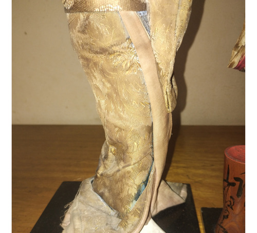 Boneca Antiga Decorativa Gueixa Japonesa Quimono Seda (Usado)