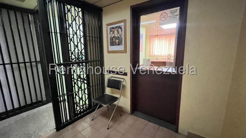 Espectacular Edificio Comercial En Alquiler Sabana Grande Amc