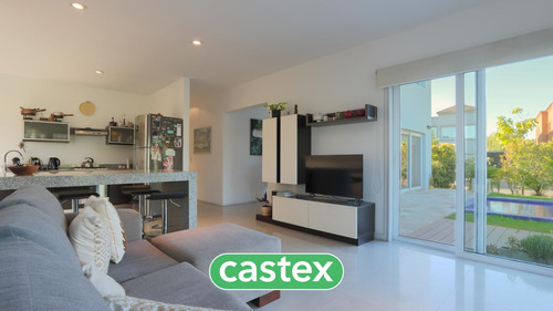 Casa En Venta En Los Alisos, Nordelta
