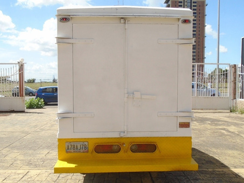 Imagen 5 de 14 de Camion Cava Hyundai H100 - Sincronica