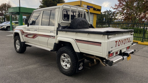 Toyota Land Cruiser 4.5 Vxr Fl Lc200