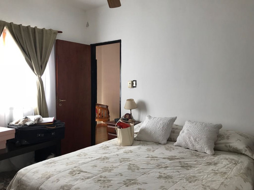 Imagen 3 de 12 de Venta Casa Temperley Oeste