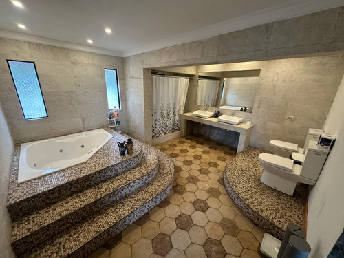 Casa En Peñuelas Con Vista Al Mar, Piscina Y Jacuzzi 8d6b