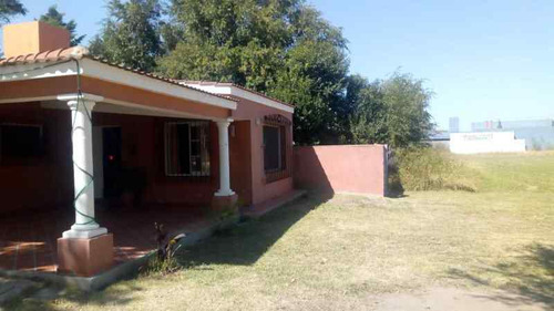Casa Estilo Colonial - 3 Doritorios - Despeñaderos