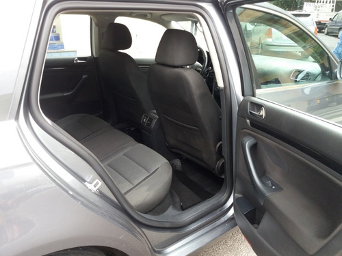 Volkswagen Vento Variant 2.5 Advance 170cv 2011