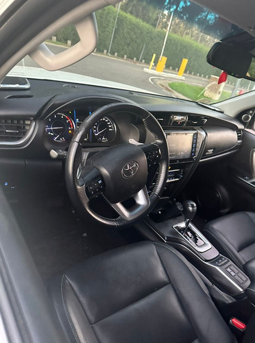 Toyota SW4 2.8 Srx 204Cv 4X4 7As At