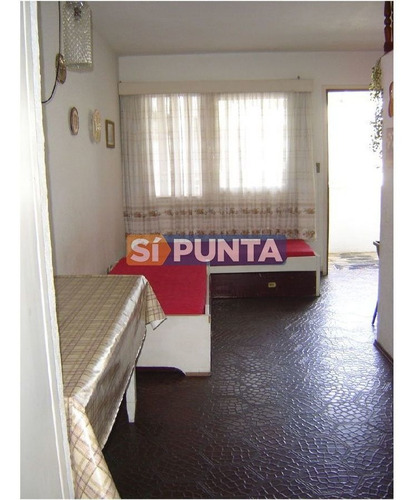 Imagen 5 de 13 de Apartamento En Mansa, 1 Dormitorios *