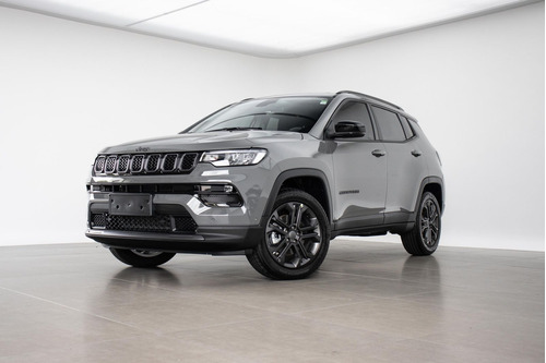 Jeep Compass LONG. T270 1.3 TB 4x2 Flex Aut.