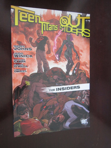 Teen Titans/outsiders: The Insiders