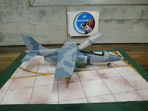 Maqueta De Avión Argentino Ia-63 Pampa Ill Escala 1/48