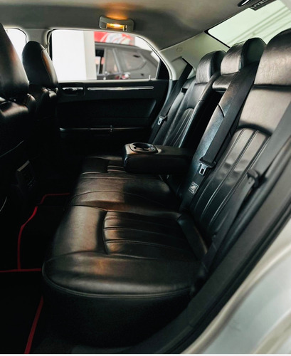 Chrysler 300C 3.5 V6 4p