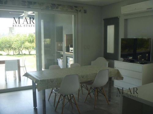 Imagen 4 de 18 de Casa En Venta En Barrio Los Lagos