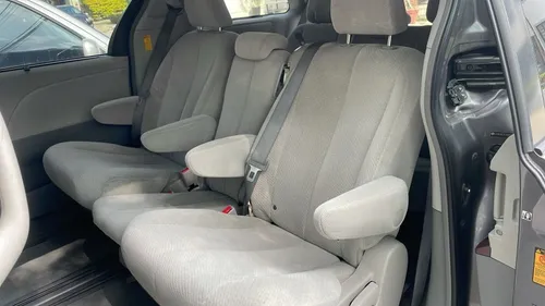 Toyota Sienna 3.5 Xle V6/ Qc At