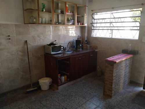 Imagen 3 de 14 de Casa En Venta En Moron Sur