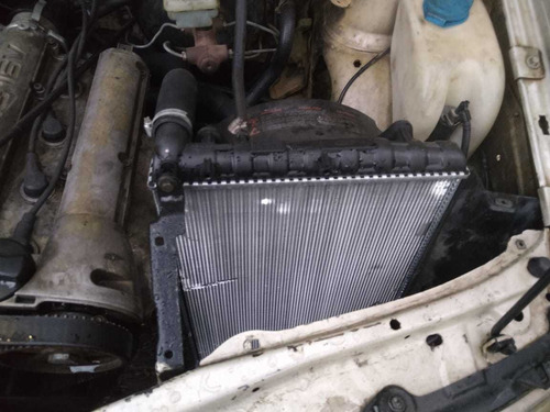 Volkswagen Gol 2000 1.0 16v 5p