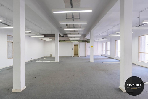 Imagen 14 de 30 de Edificio Completo De 4.700 M2, Vidriera De 50 Mts Lineales, Imponente Frente E Imagen