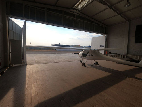 Imagen 4 de 10 de Departamento Hangar En Aeroclub Con Pista, Tequesquitengo, M