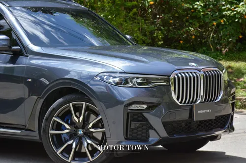 BMW X7 3.0 Xdrive 40i Pure Excelence