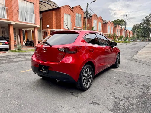Mazda 2 Grand touring