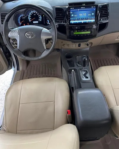 Toyota Fortuner 2013
