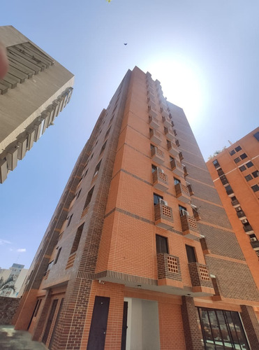 Abneri Rivas Vende Apartamento Tipo Estudio, Residencias Jade, Los Mangos. Valencia Carabobo