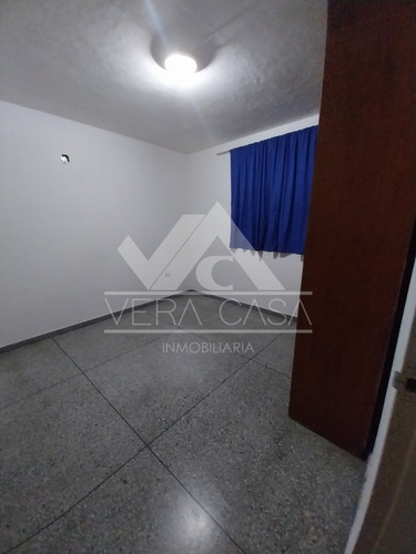 Vera Casa Inmobiliaria Vende Casa En Ciudad Alianza Guacara L/firma Ln-2