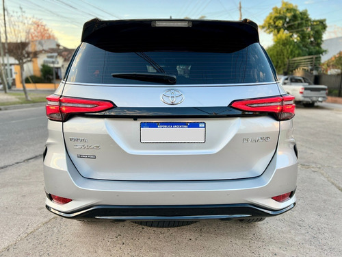 Imagen 4 de 15 de Toyota Sw4 Diamond 4x4 Automatica Igual A 0km Como Nueva