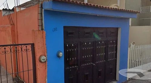 Casa En Venta En Calle Ignacio Zaragoza, Centro, Colima, Col. G D
