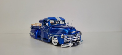 1:24 Jada Toys  1951 Chevrolet Pickup Azul  A Escala 