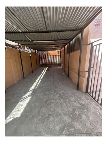Imagen 2 de 24 de Casa En Venta Cerca De Estadio Zorros Del Desierto