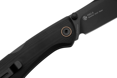 Navaja Ruike P882 8,5cm Backlock Acero Dureza 57-59hrc. Color Negro