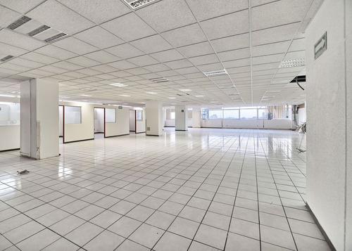 Oficinas/edificio En Renta En Colonia Anahuac