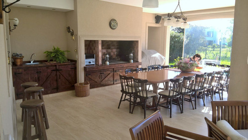 Casa En Venta Ubicado En El Encuentro, General Pacheco, Tigre