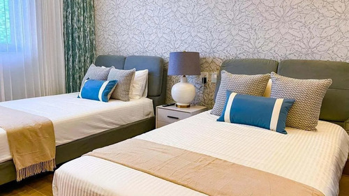 Apartamento En Venta En Cap Cana, Cap Cana, 126m2, 2 Hab. 2 Parqueos, Comunidad Exclusiva Con Campo De Golf, Casa Club, Hermosa Playa Cercana, Oportunidad De Invertir, Seguridad.
