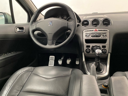 Imagen 10 de 17 de Peugeot 408 2.0 Feline 2011