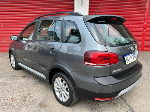 Imagen 12 de 25 de Volswagen Suran 2018 39.000 Km