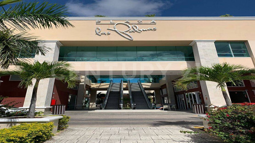 Locales En Renta, Plaza Las Palmas, Cancún