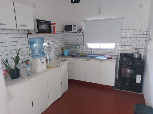 Imagen 4 de 17 de Ph En Venta En Valentín Alsina