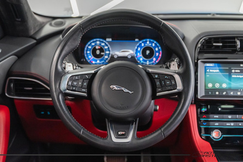 Jaguar F-PACE F-PACE SVR Supercharged 5.0 V8
