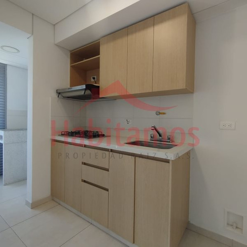 Apartamento En Arriendo En Itagüí - Las Acacias Cod 68826
