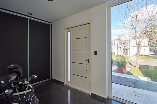 Casa En Venta Barrio San Isidro Labrador Villanueva Tigre