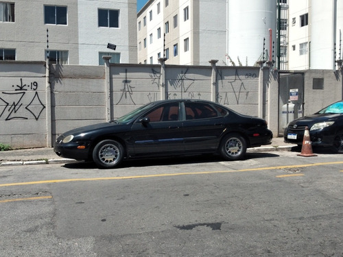 Ford Taurus