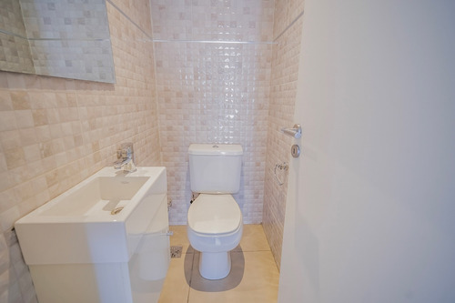 Departamento Con Cochera En Venta, Capital Federal, Buenos Aires