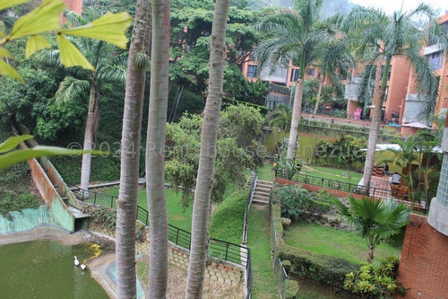 Townhouse ( 4 Niveles / Remodelado / Semi Amoblado) Alquiler La Boyera Mls - 22495