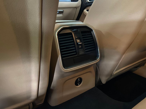 Porsche Macan 2.0 Turbo