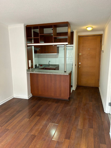 Se Arrienda Departamento En Comuna De Santiago. 1dorm+bodega