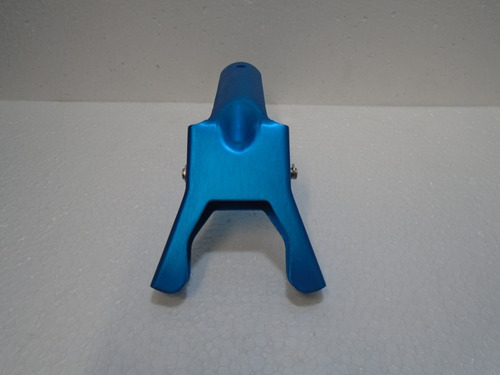 Pinza Para Embudo De Filtracion Azul Advantech