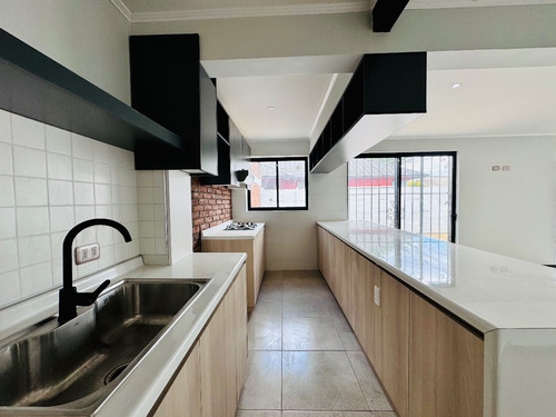 Casa En Arriendo Uso Comercial