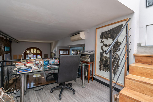 Excelente Casa - Venta - 5 Ambientes - Suite - Terraza - Patio - Parrilla - Chacarita