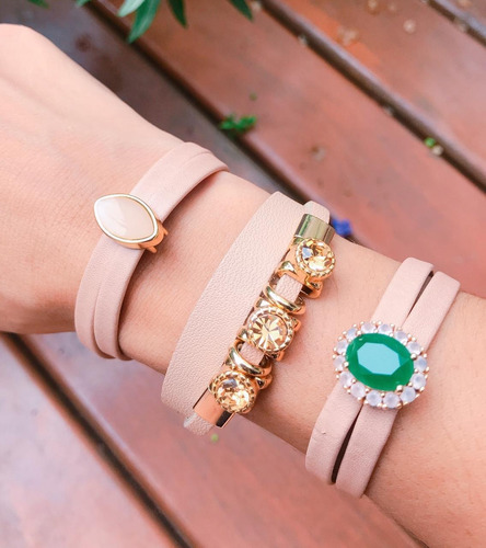 Bracelete Em Couro Bege
